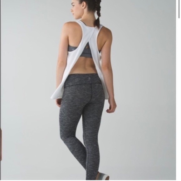 lululemon athletica Pants - Lululemon Wunder Under Cropped Herringbone- Reversible